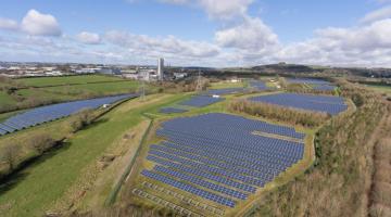 A photo of solar panels in place at the Carlton Power Langage Energy Park.